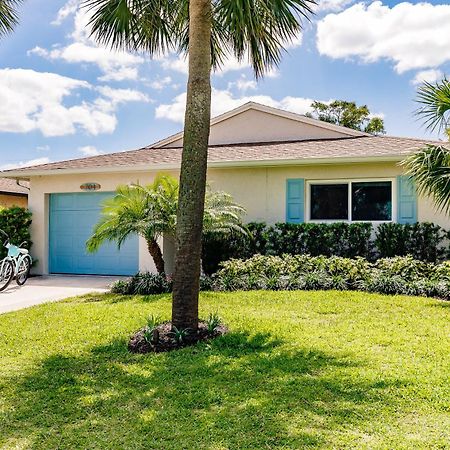 Naples Beach Retreat Bike To Beach! 4 Bed 2 Bathヴィラ エクステリア 写真